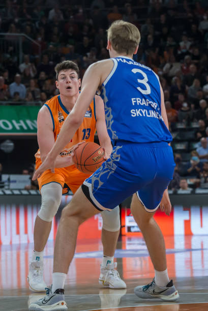 在绿茵场上 在绿茵场上