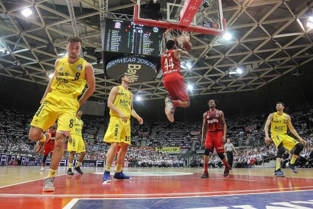 接着这个话 接着这个话